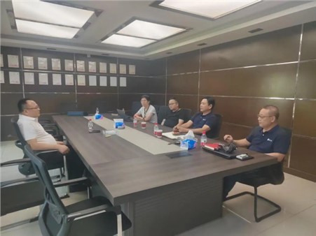 宁乡代市长刘亮走访调研协会——听取协会与宁乡电池产业合作设想